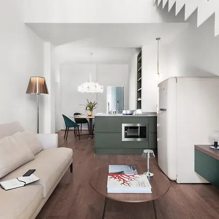 Cavour Deluxe By Mmega * Florença